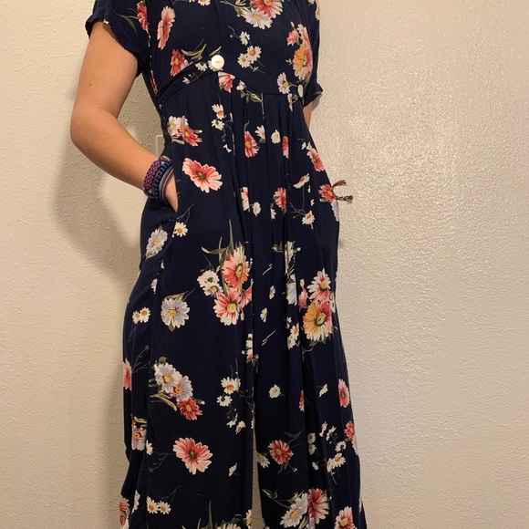 ❌❌SOLD❌❌Vintage jumper/romper - Picture 3 of 3